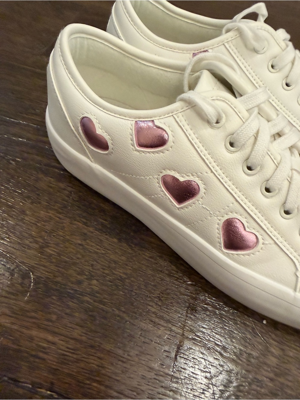 Sincerely Jules White Sneakers with Metallic Pink Hearts